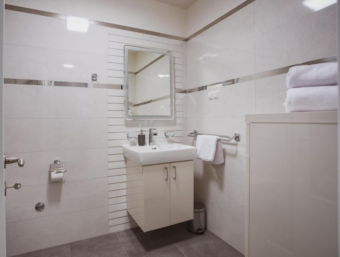Luxury House Lucija Vila Dugi Rat Exterior foto